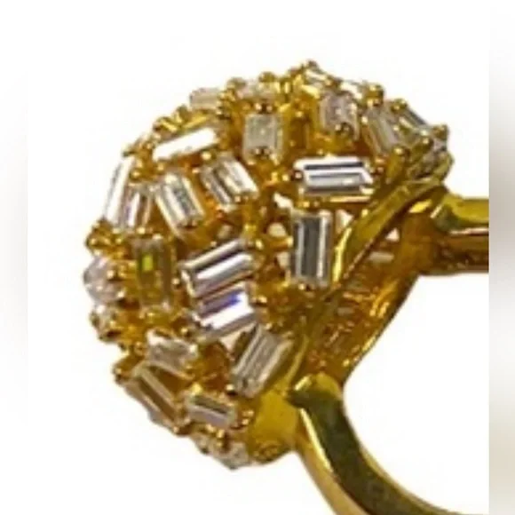 Large Gold rhinestone “ball” ring w/ rectangle muted rhinestones pieces -Size 8 - Picture 11 of 11